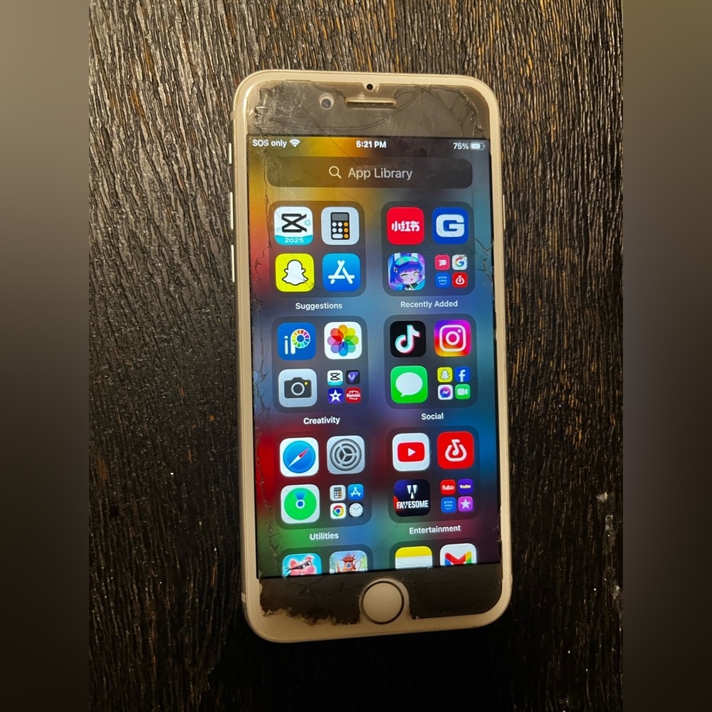 IPhone 8 256gb unlocked with TikTok  and Capcut